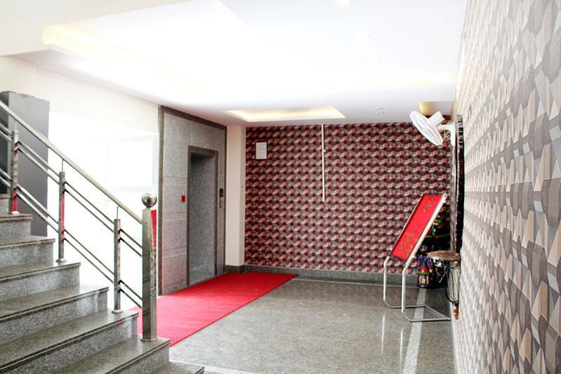 Grace Hotel Karnāl Exterior foto